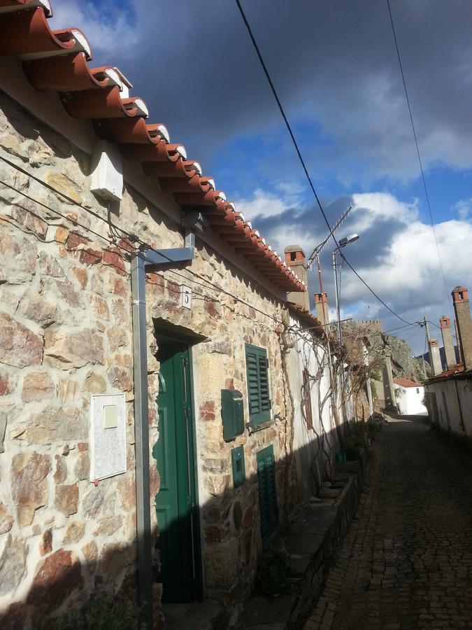 Casa Do Alecrim Villa Penha Garcia Luaran gambar